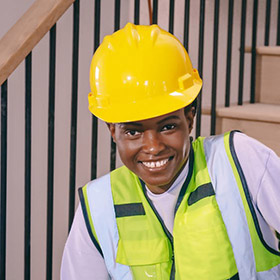 About Us worker 4